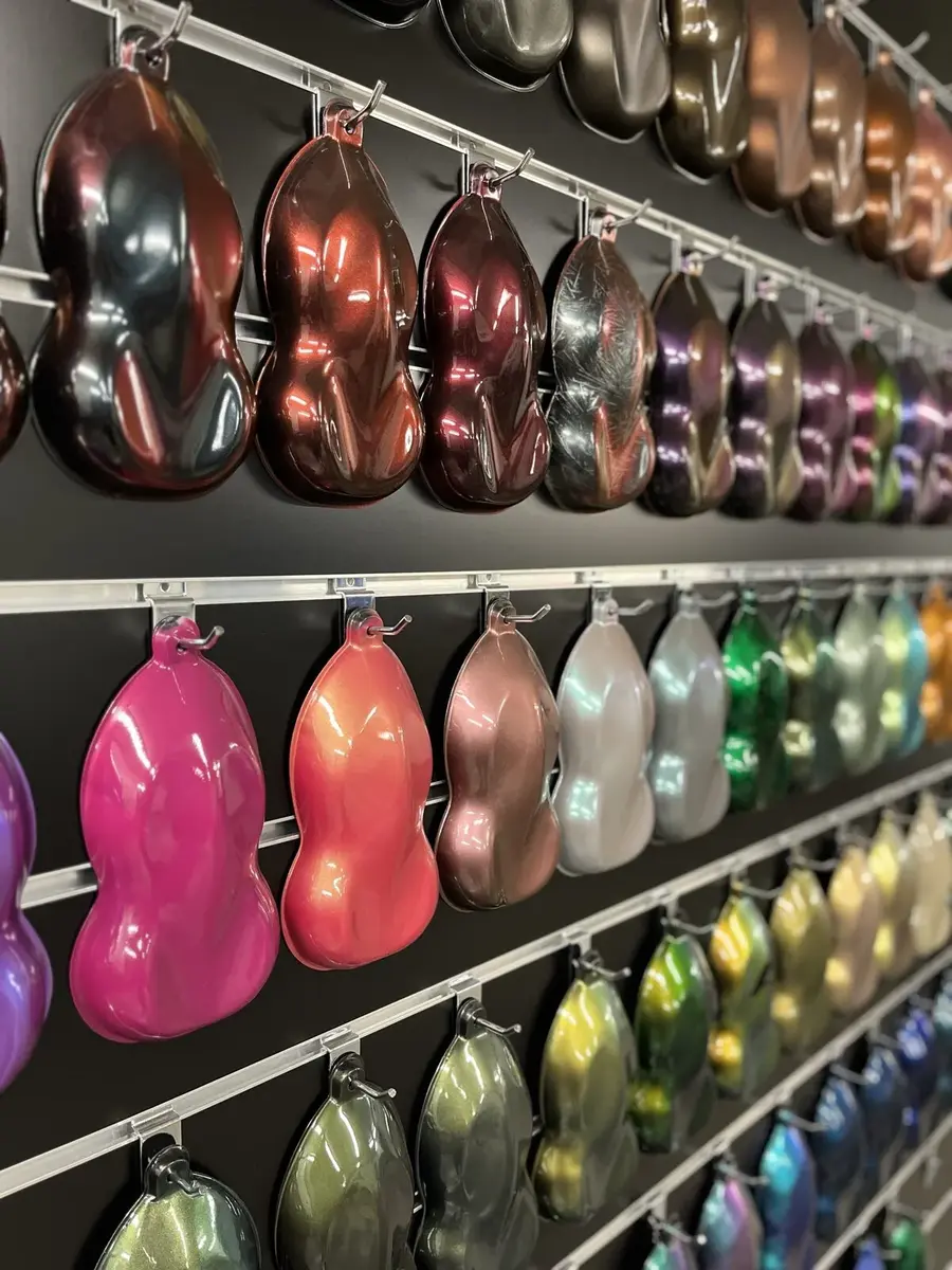 Kleurstalen wand — kies uit honderden kleuren